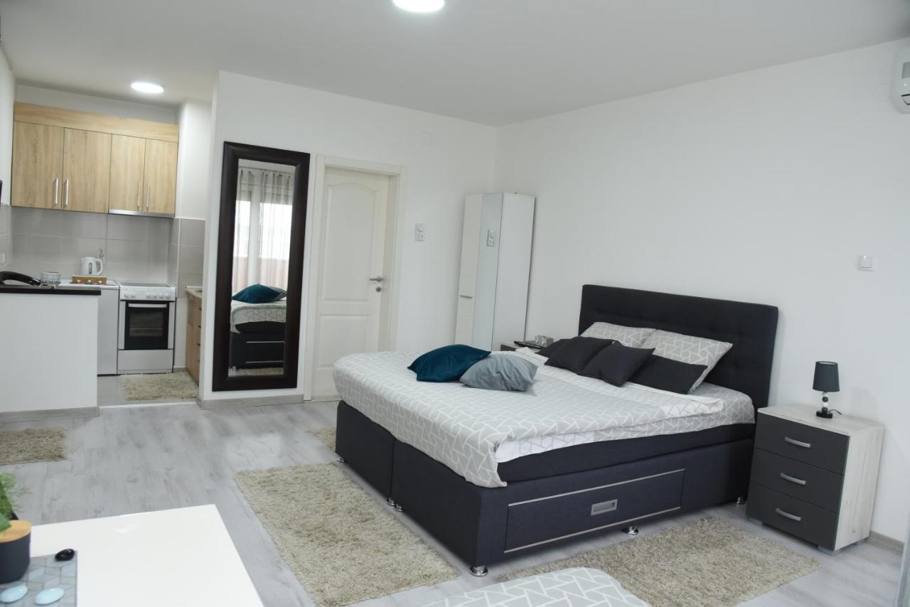 Apartmani Sofronic Loznica 2 Ngoại thất bức ảnh