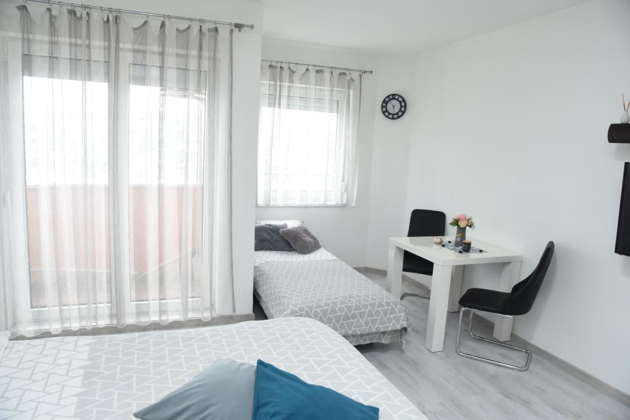 Apartmani Sofronic Loznica 2 Ngoại thất bức ảnh