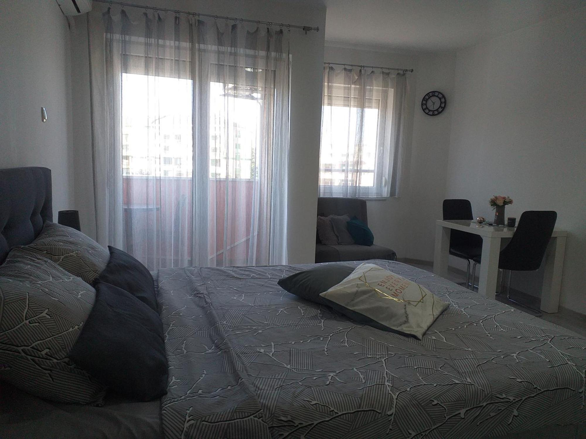 Apartmani Sofronic Loznica 2 Ngoại thất bức ảnh